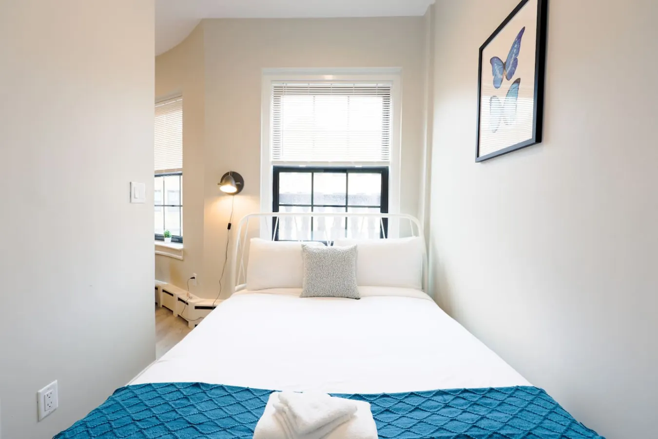 Spacious and Bright Studio 3