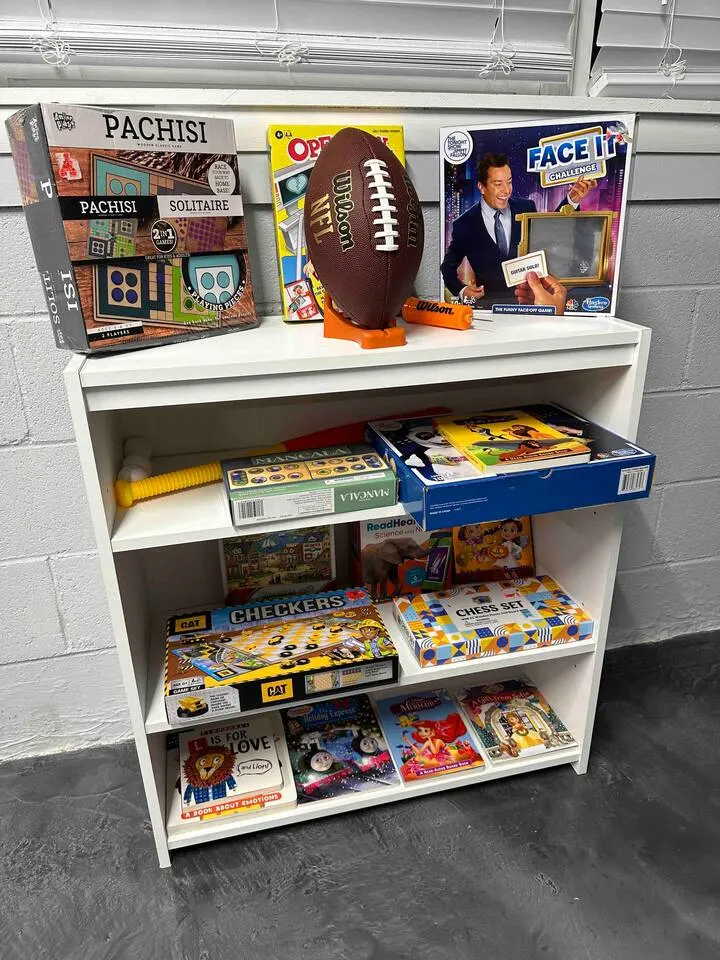 Gameroom Getaway! 4BR & 2 Kings! 19
