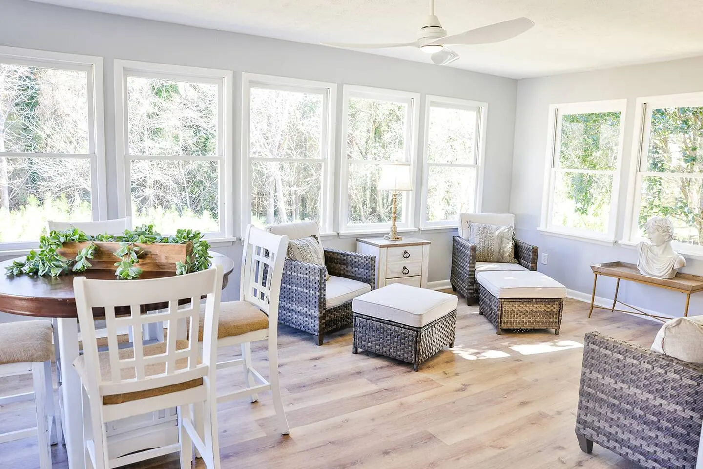 Gameroom Getaway! 4BR & 2 Kings! — foto 3