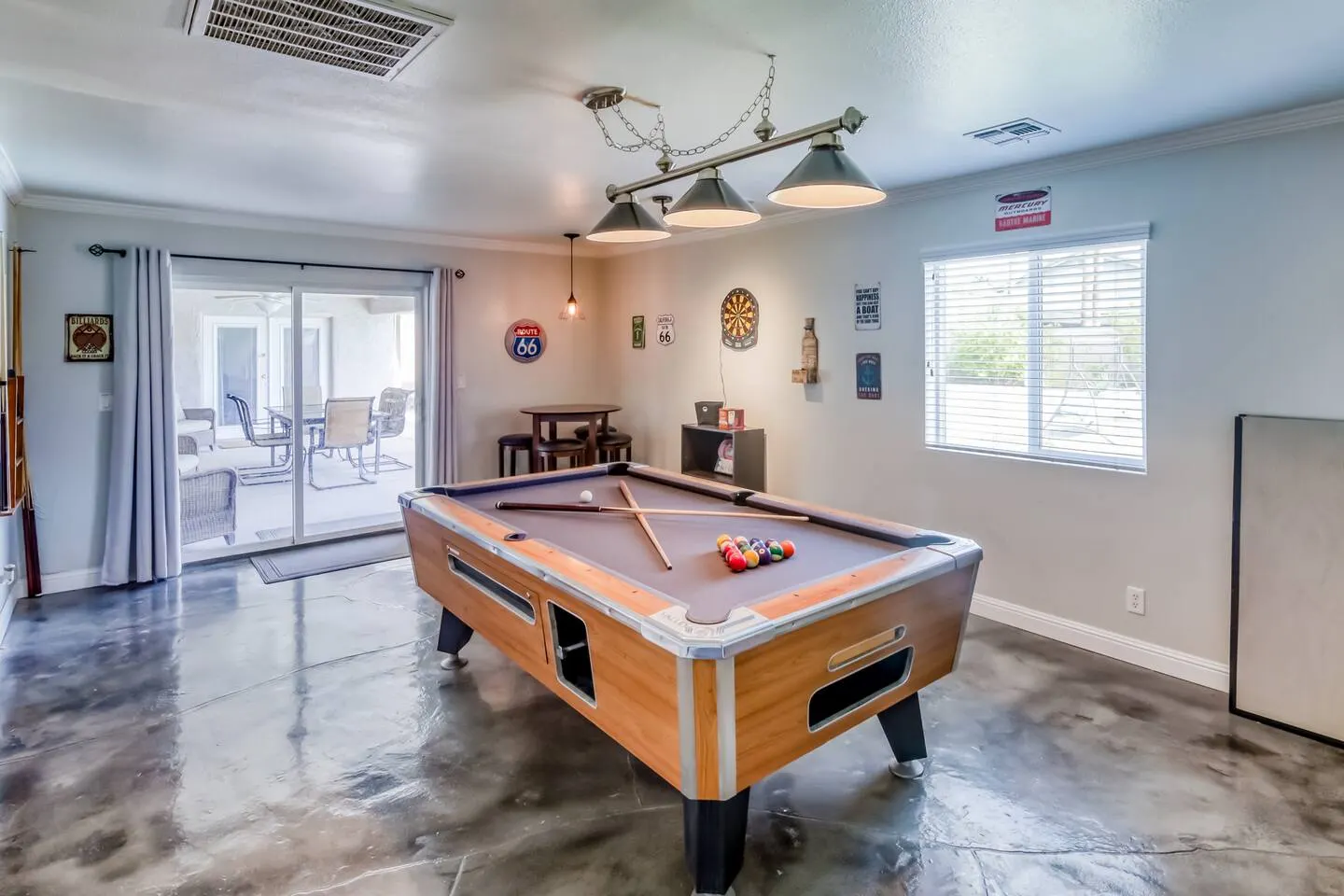 Sprawling Pool Home w/ Outdoor Bar and Pool Table 16
