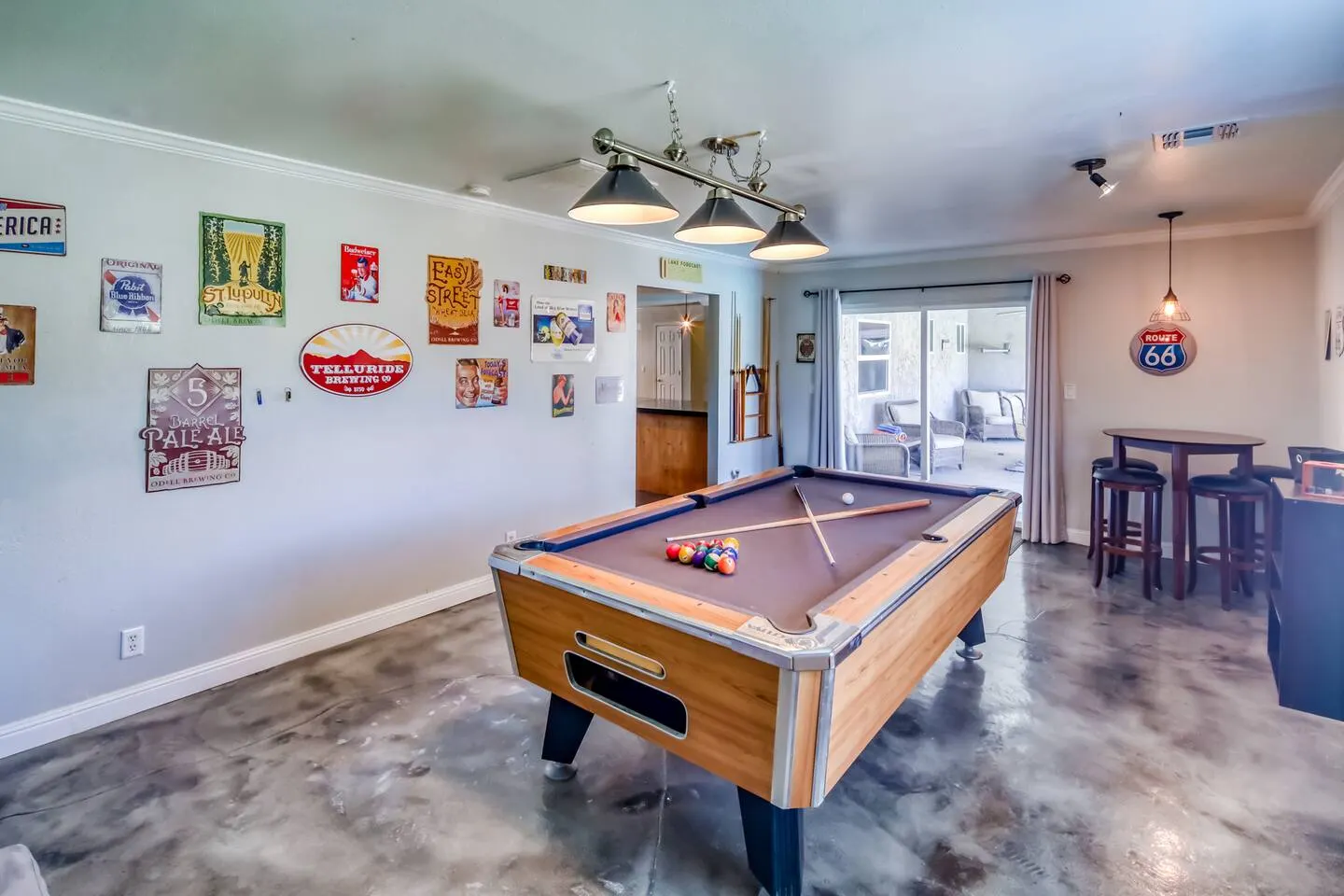 Sprawling Pool Home w/ Outdoor Bar and Pool Table 17