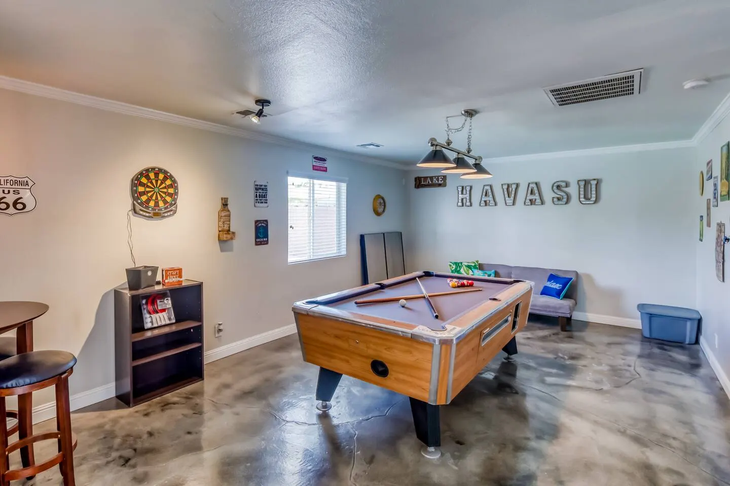 Sprawling Pool Home w/ Outdoor Bar and Pool Table 4