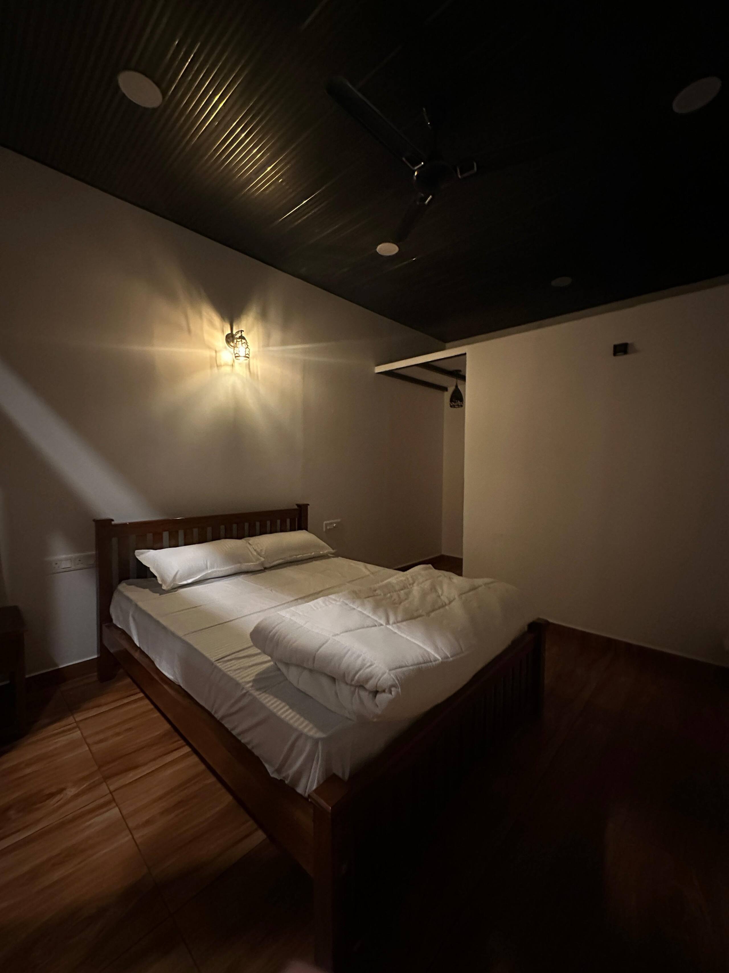 Elim Chalet-Valley Room 7