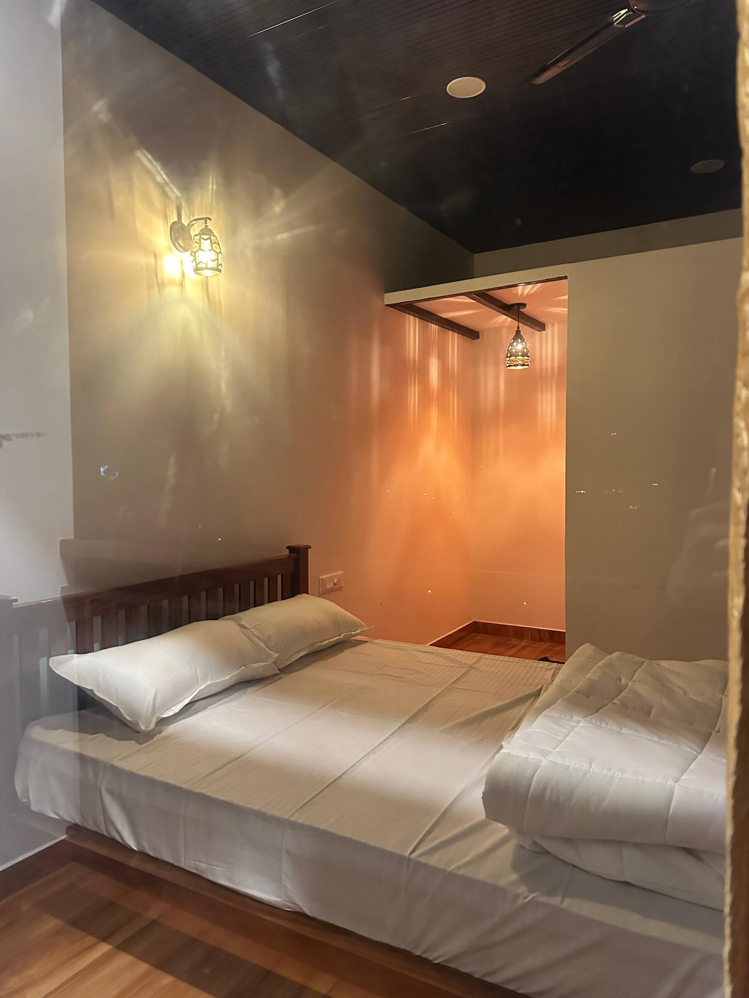 Elim Chalet-Valley Room 6