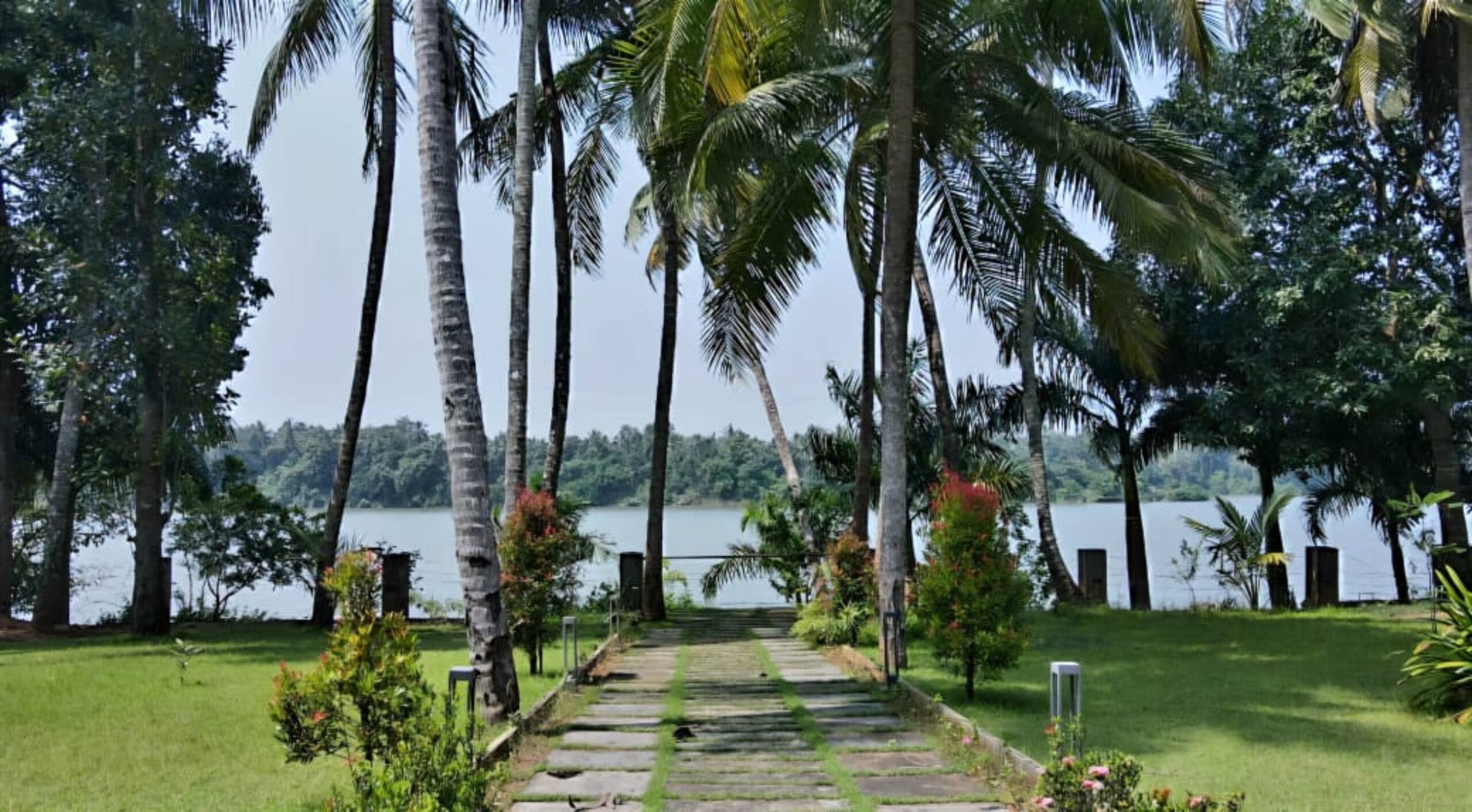 The Boat House, Chaliyar: Nature Meets Comfort 33