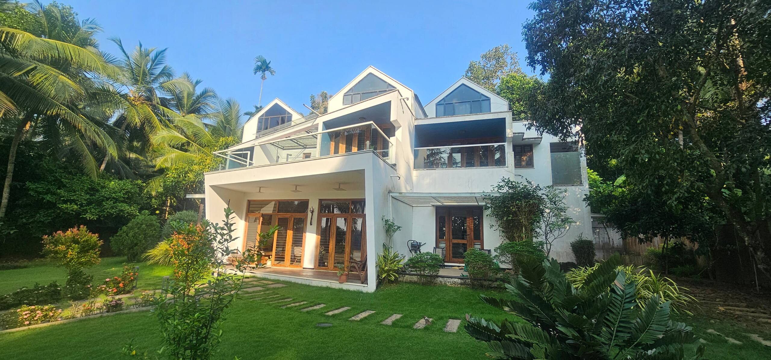 The Boat House, Chaliyar: Nature Meets Comfort