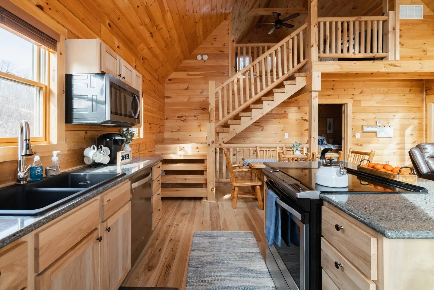 Family Friendly ~ Hocking Hills Cabin ~ Close to Caves, w/Wifi 20