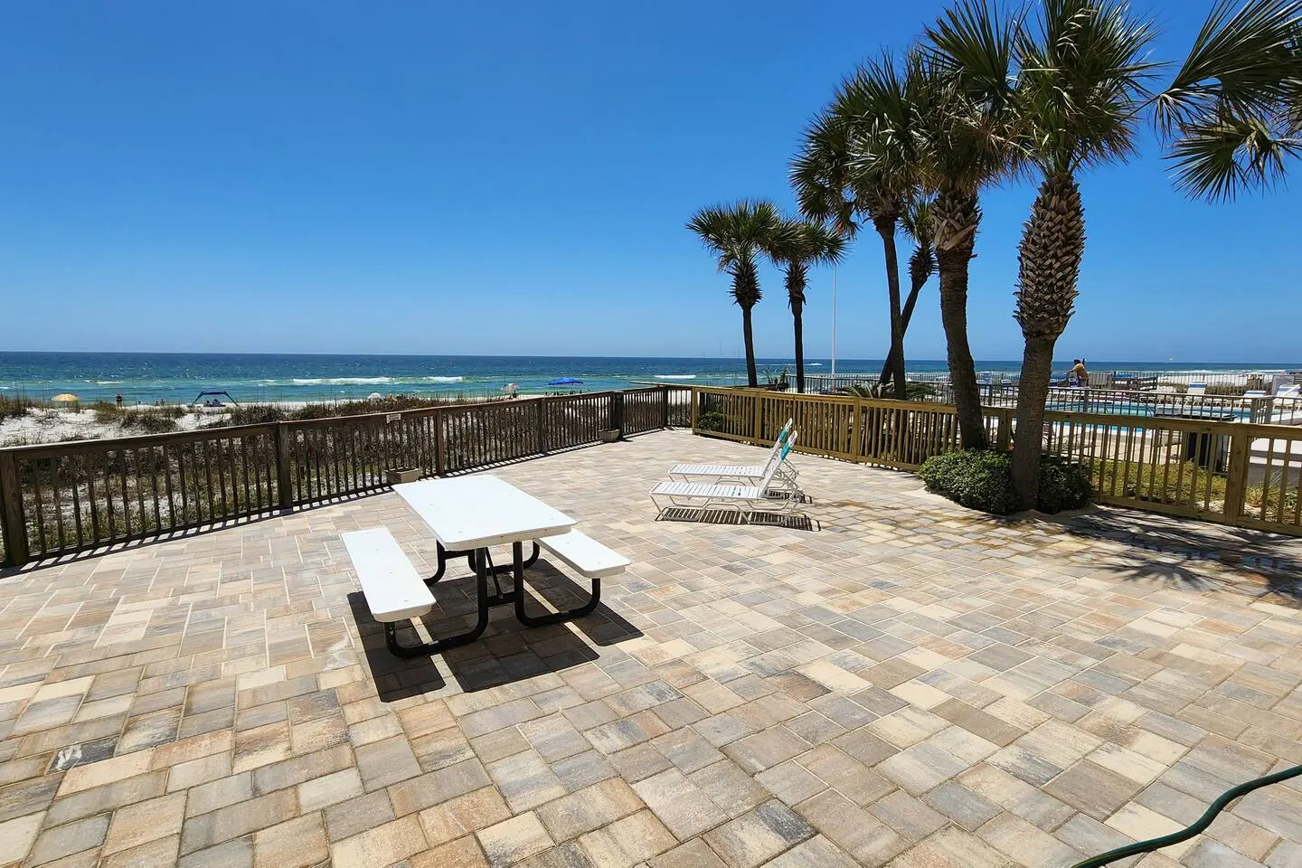 Whispering Seas 108- Oceanfront 2Br/2Bath with pool access. Ground floor with beach view- Sleeps 8 19