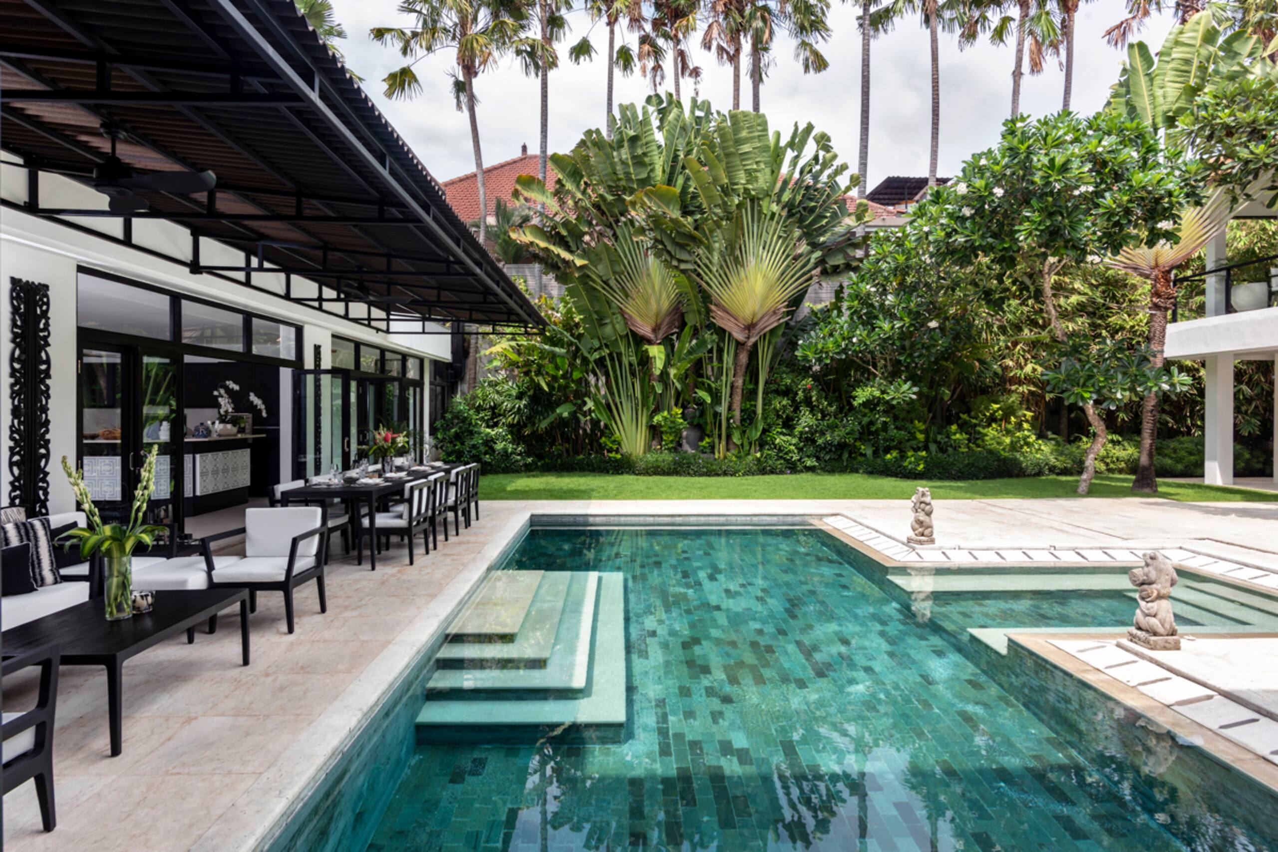 Villa Anaya Manis: 9-Bedroom, 2 Pools, Gym, BBQ 9