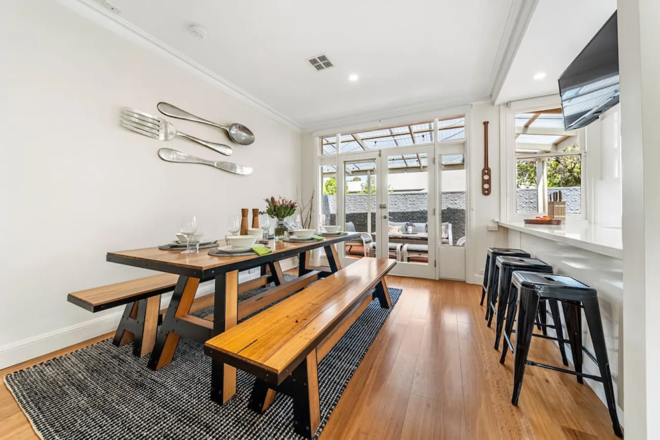 Waratah Cottage—1910s Boutique Heritage 13