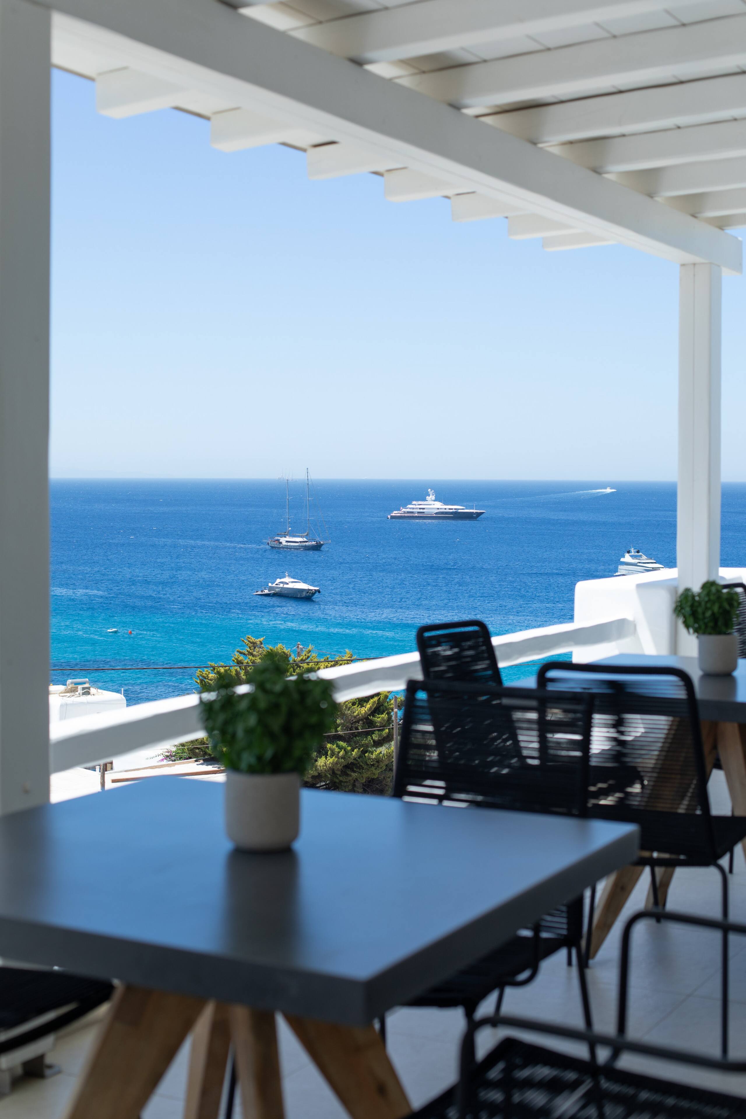 Seethroughmykonos, Junior Suite with Sea View — photo 2
