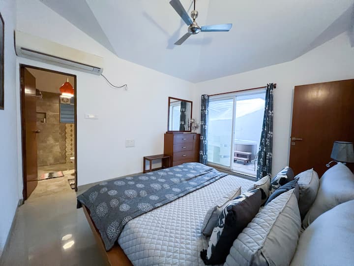Casa Aera 3BR Villa Assagao Goa 5