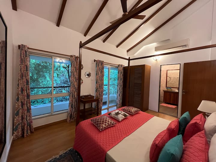 Casa Aera 3BR Villa Assagao Goa 8
