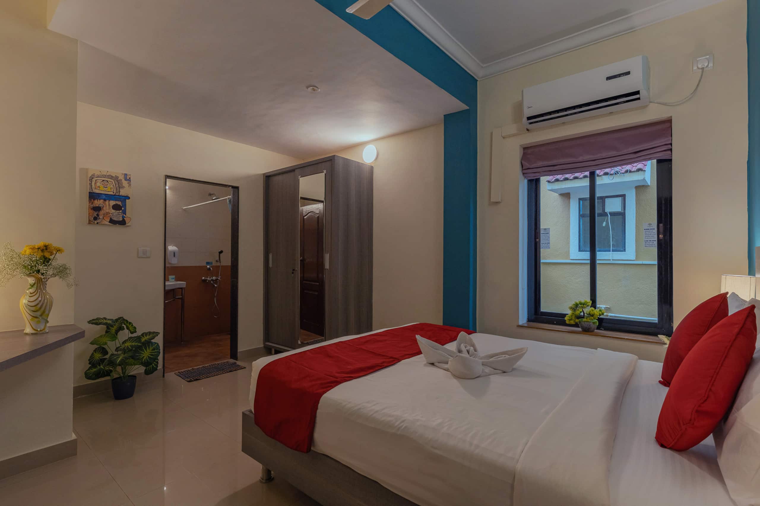 Treehouse Blue Villa 3, Cook, Brkfast, Pool & WiFi 14