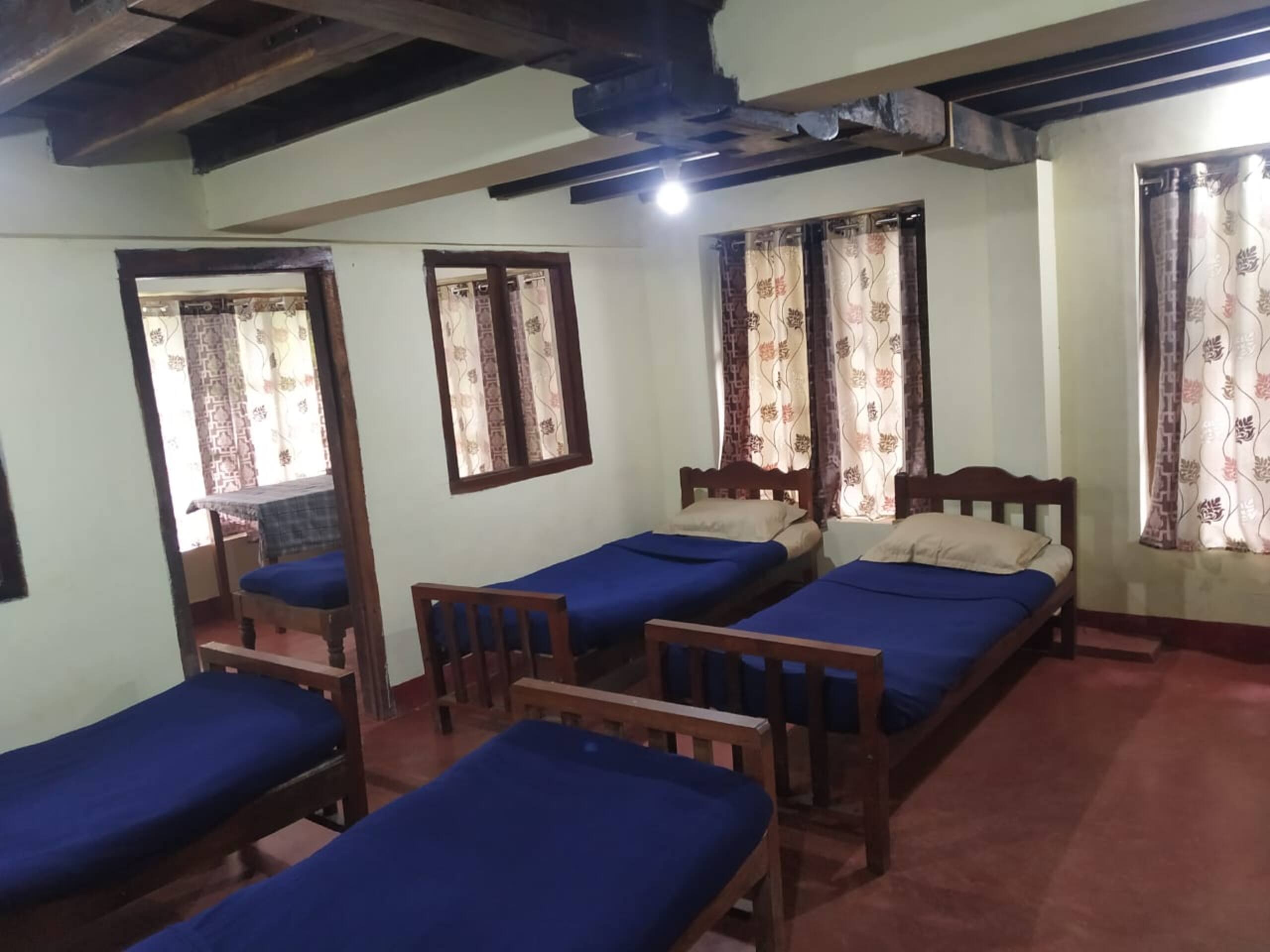 Keemalekad Log cottage, (Entire Cottage) 3