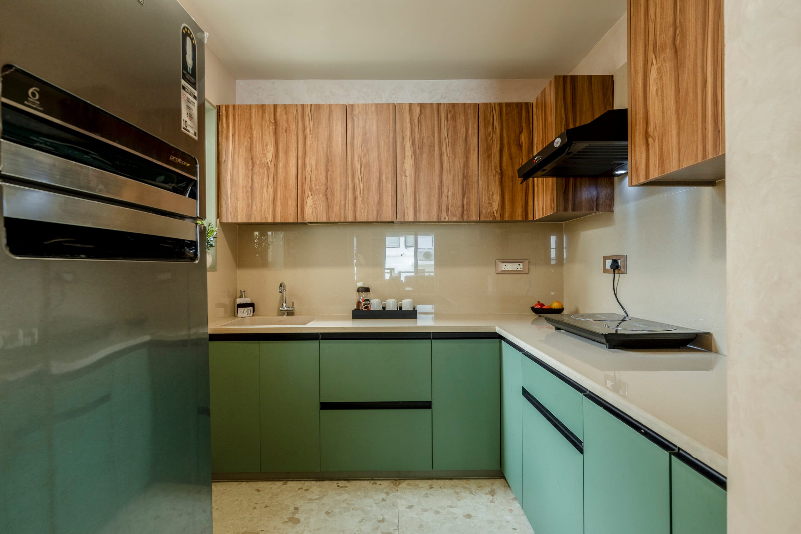 Lux 1BHK with Private Jacuzzi & Steam | Candolim 13