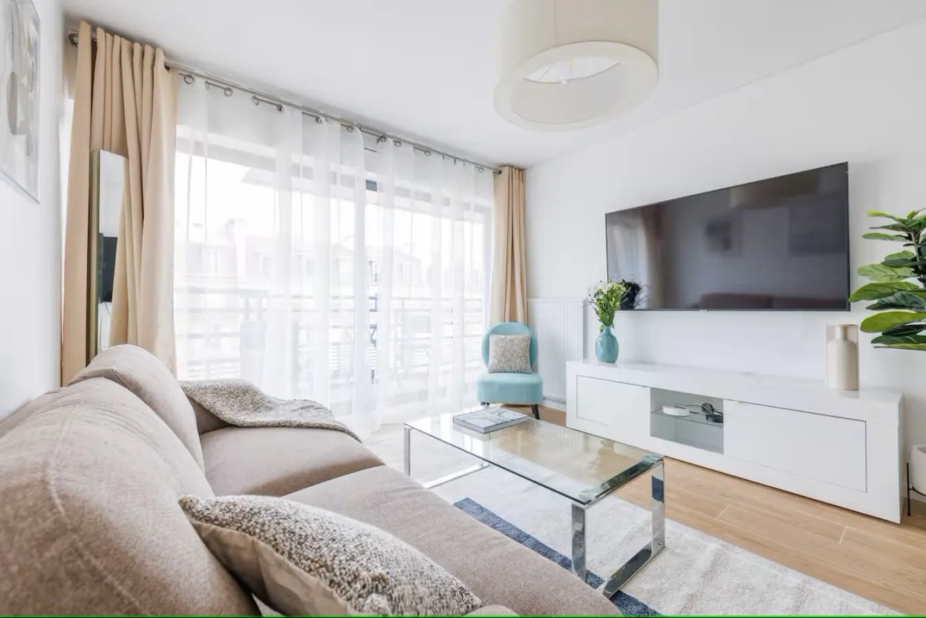 Bail Mobilité - Levallois Perret- Balcon - 1 chambre 10