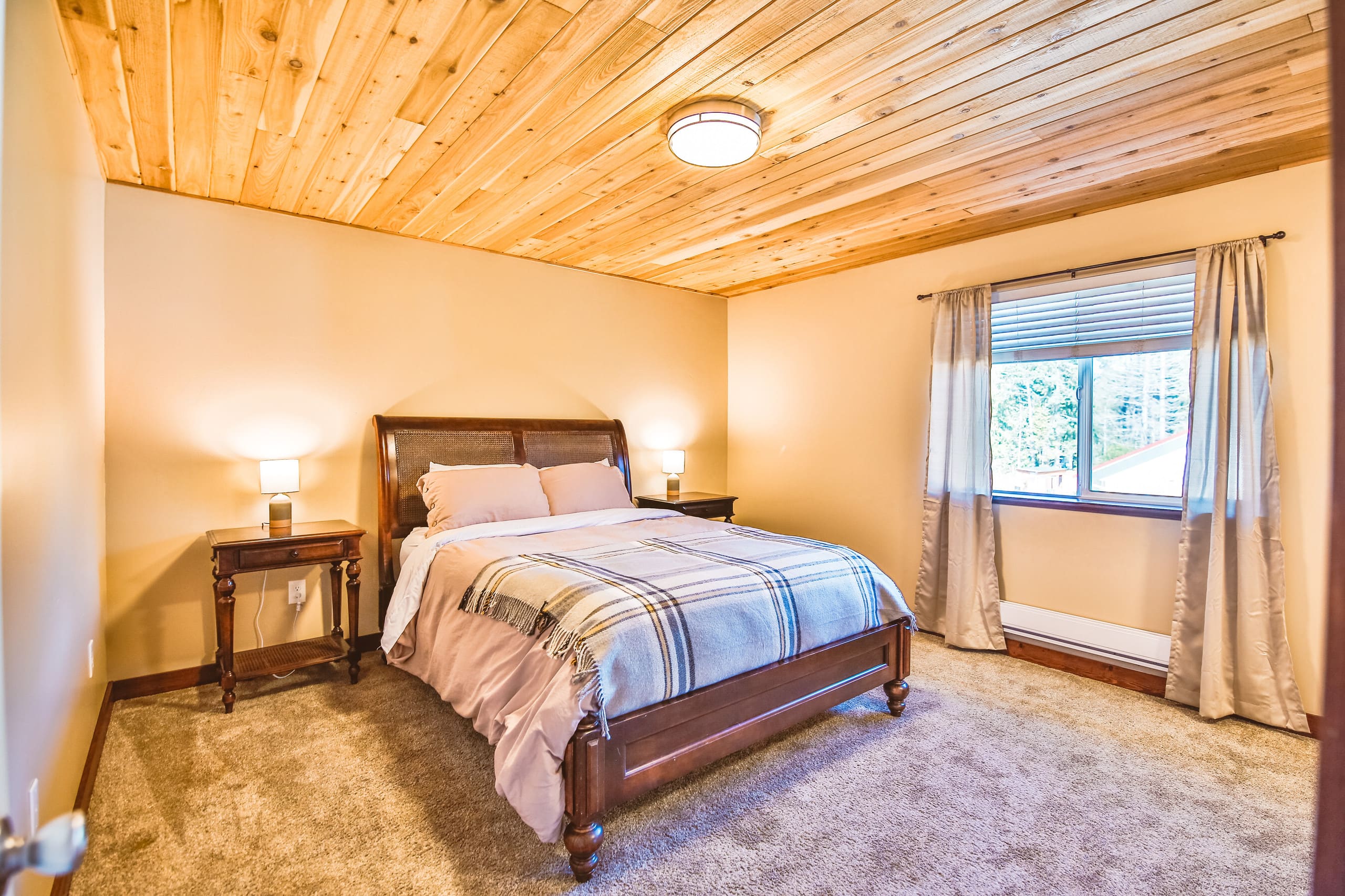 Caddy Shack Chateau 24