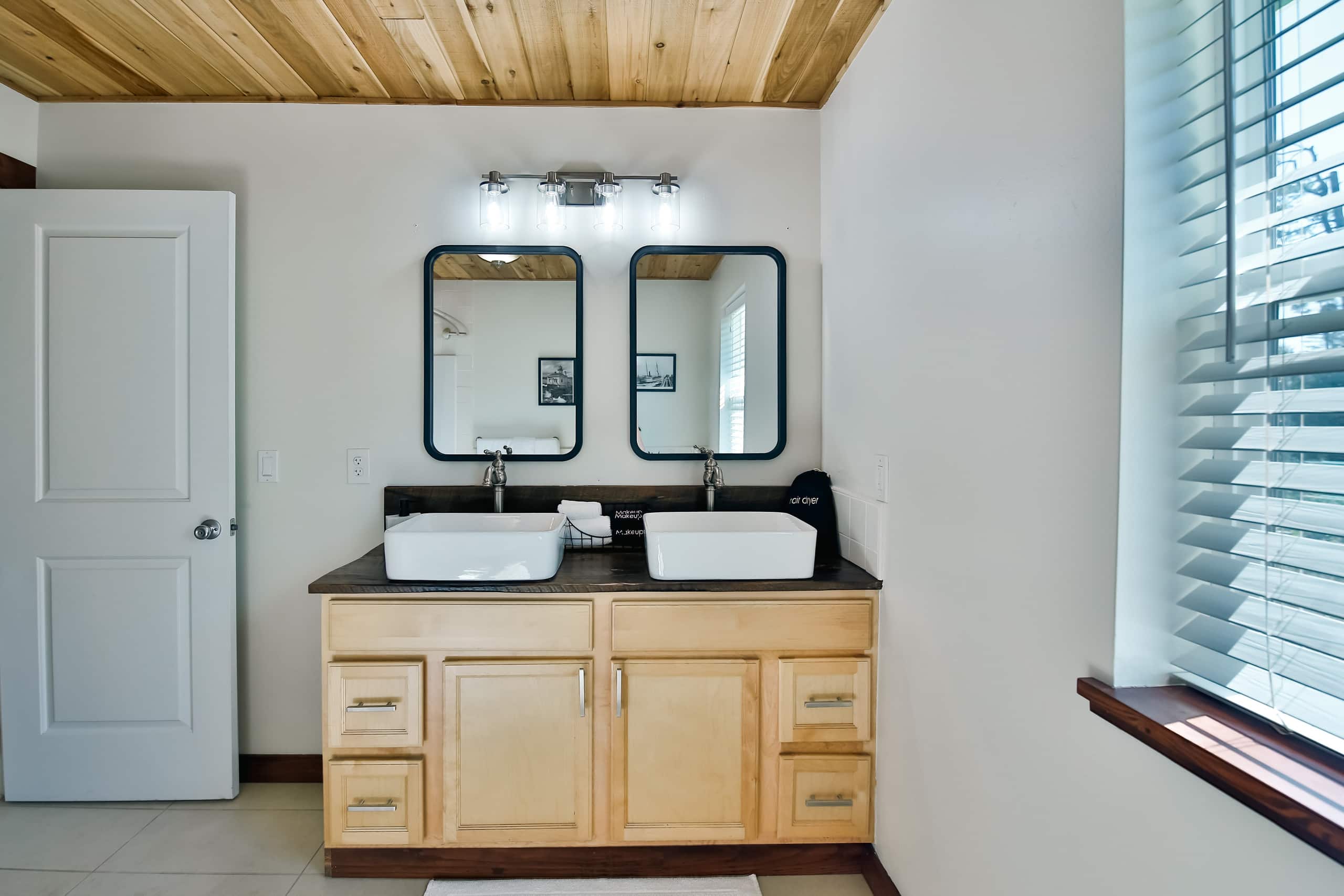 Caddy Shack Chateau 29