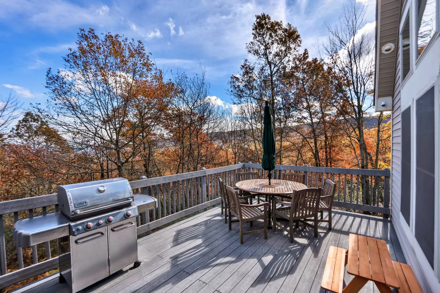 Mins. to Skiing! Kid Friendly w. HotTub&MtnViews 19