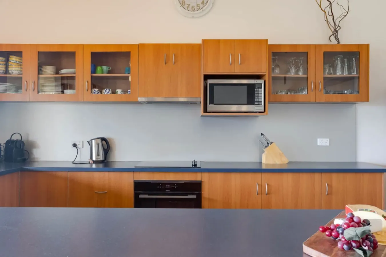 Hindmarsh Hideaway-—Waterfront Pet-friendly Living 10