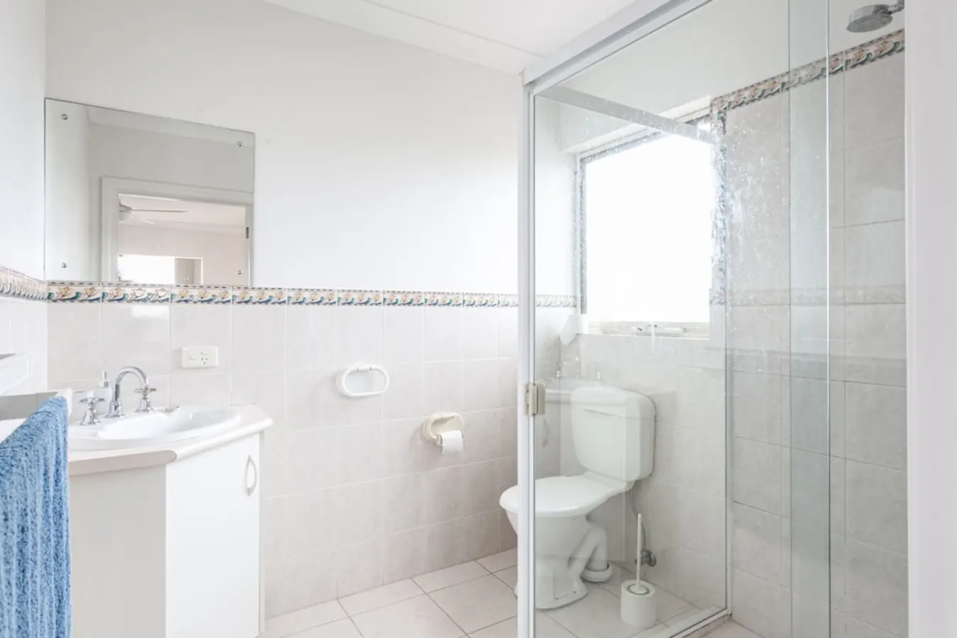 Hindmarsh Hideaway-—Waterfront Pet-friendly Living 12