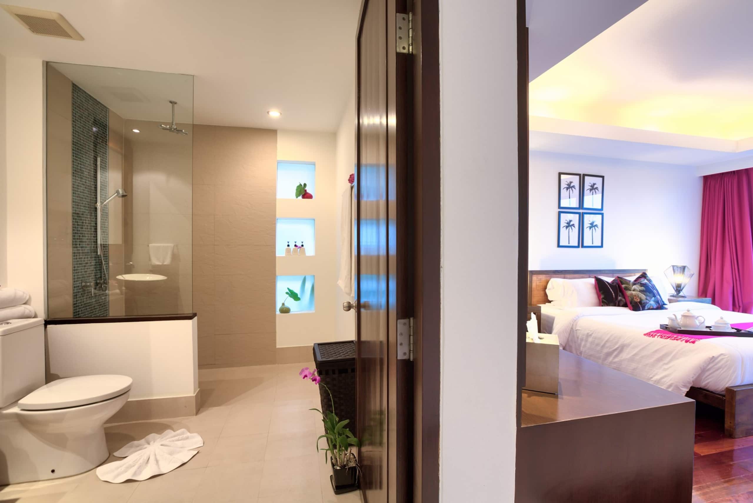 Baan Benjamart 22