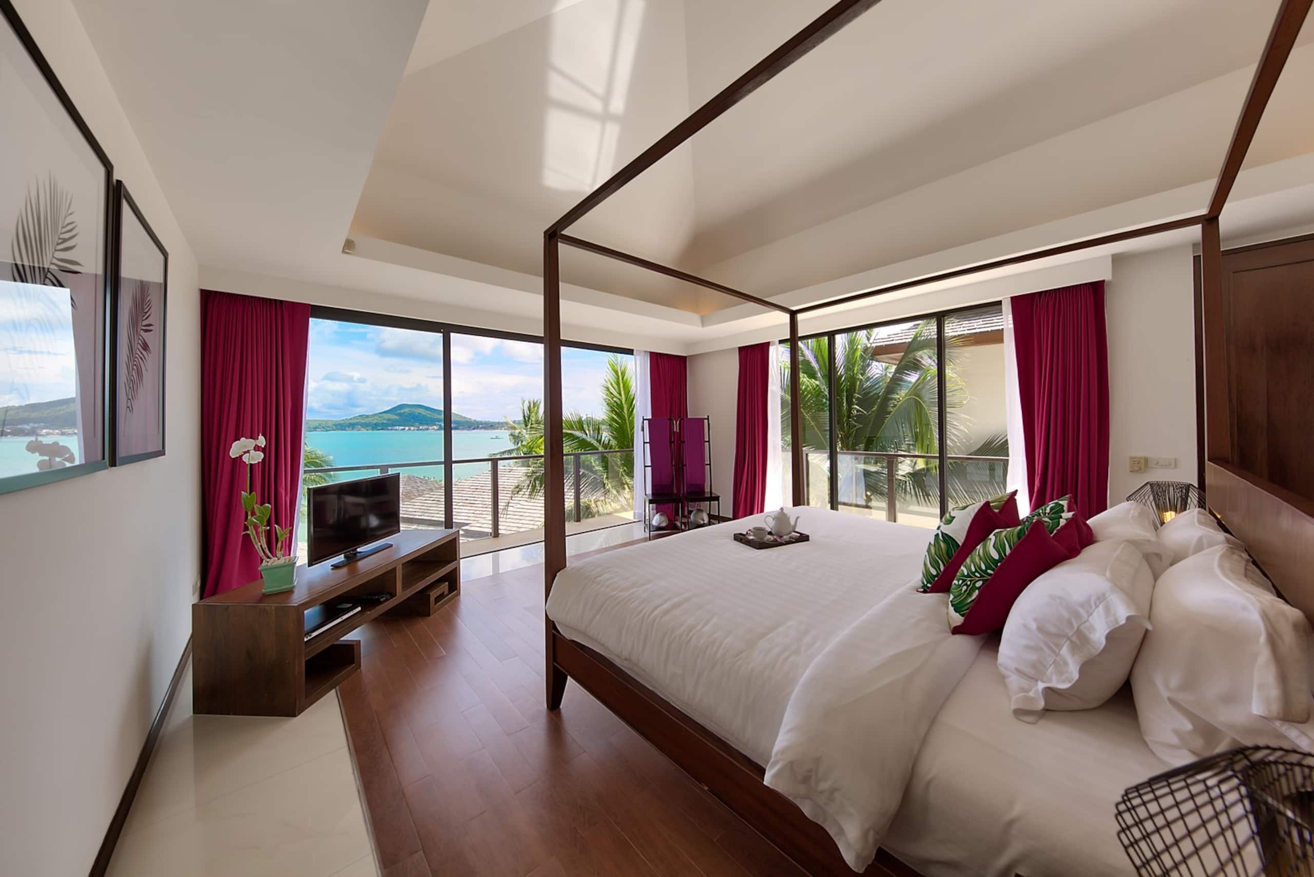 Baan Benjamart 11
