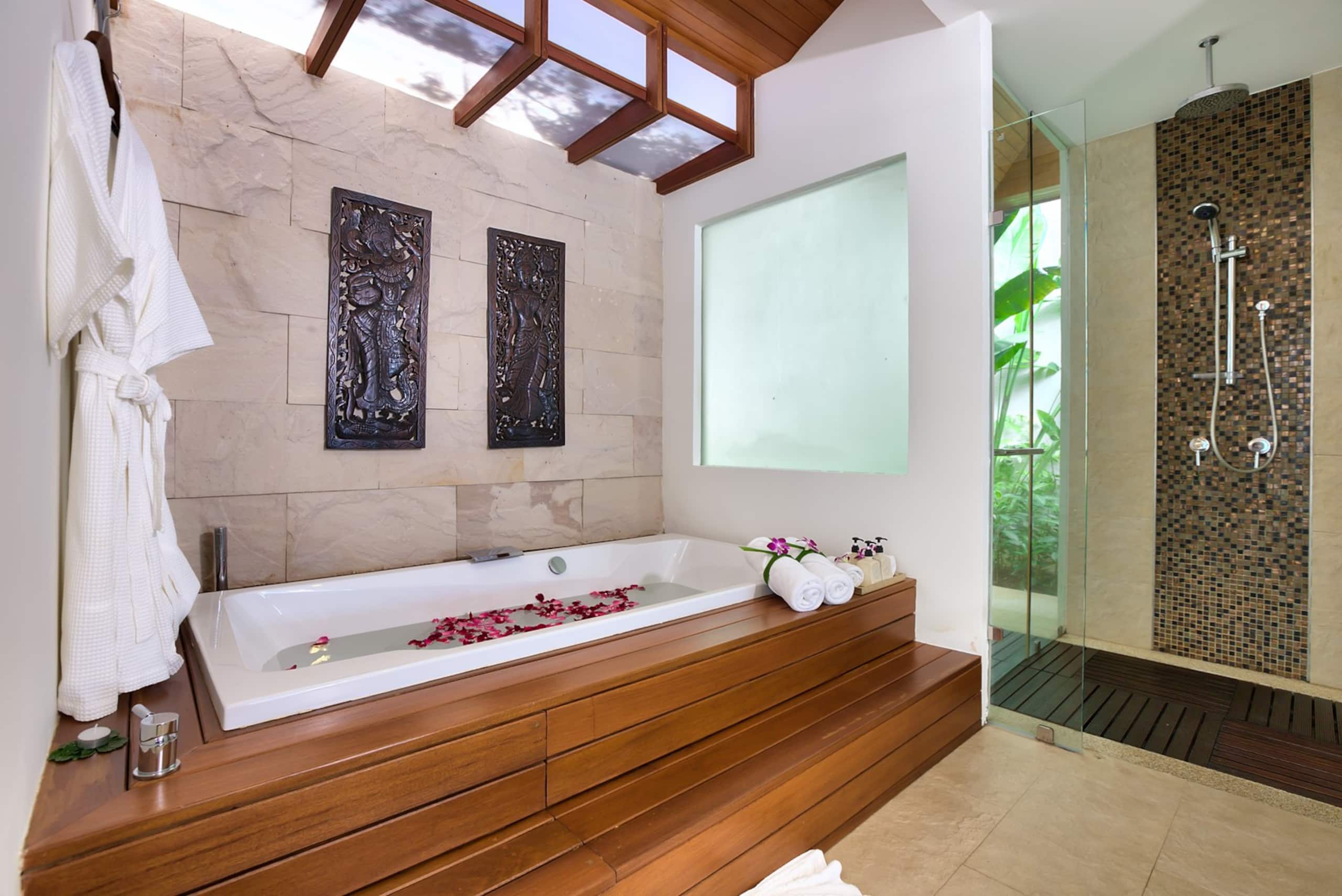 Baan Benjamart 15