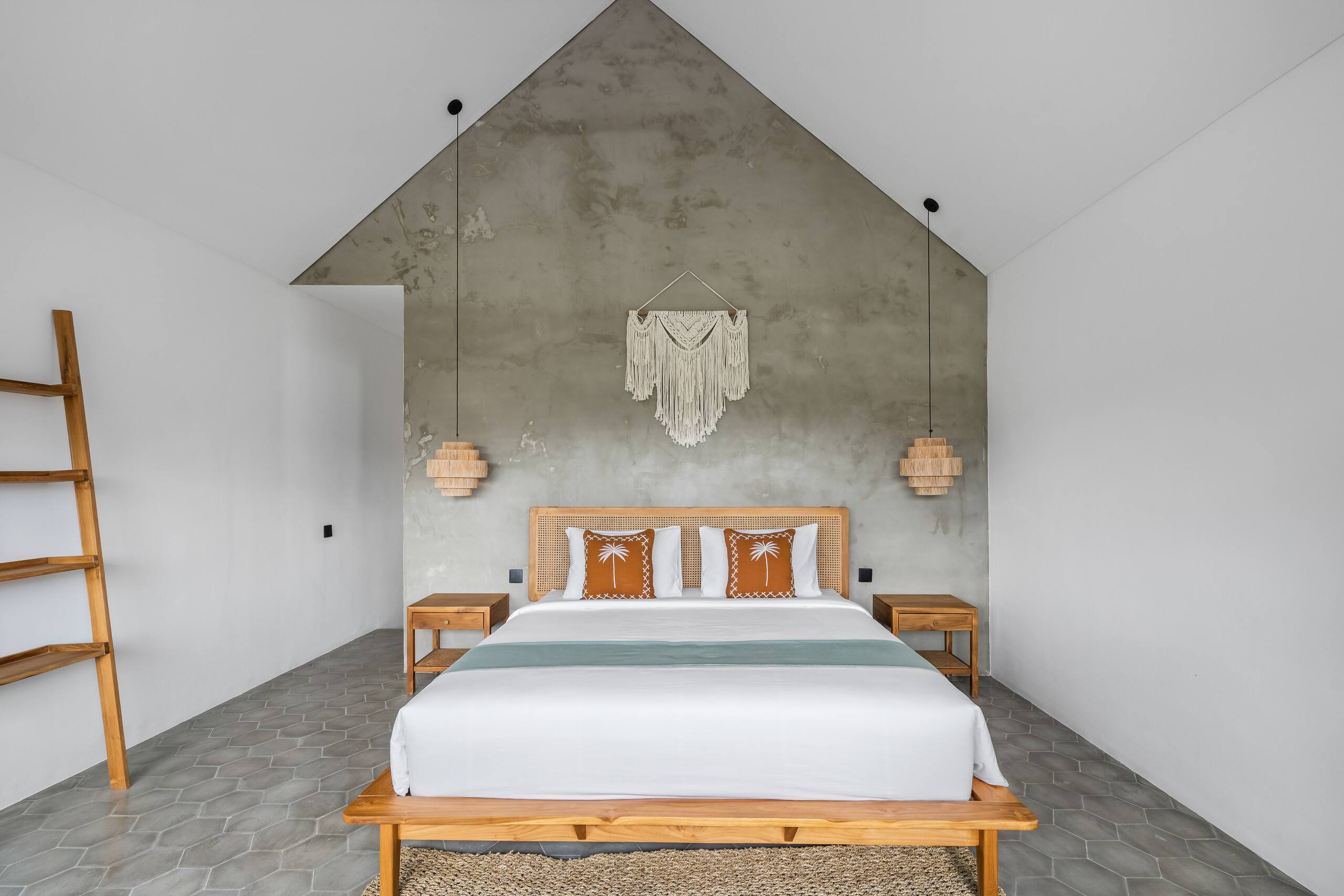 Sunny Canggu Hideaway: 1BR Villa with Pool 14