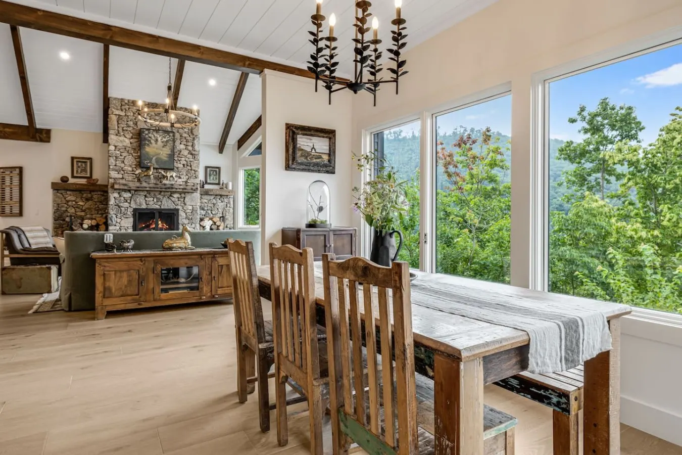 Mountain Retreat w/ Heated Pool & Expansive Views 11