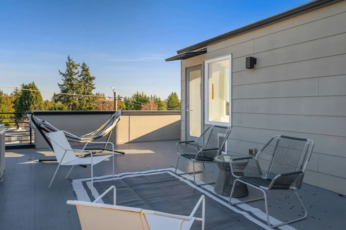 Golden Gardens 3BR Retreat: Steps From Beach Park 1