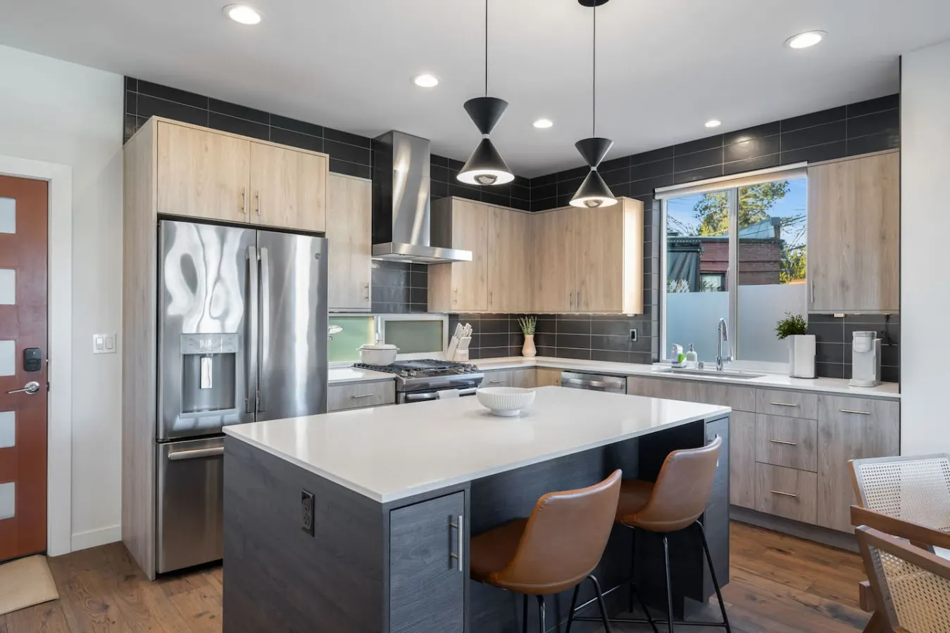 Golden Gardens 3BR Retreat: Steps From Beach Park 3