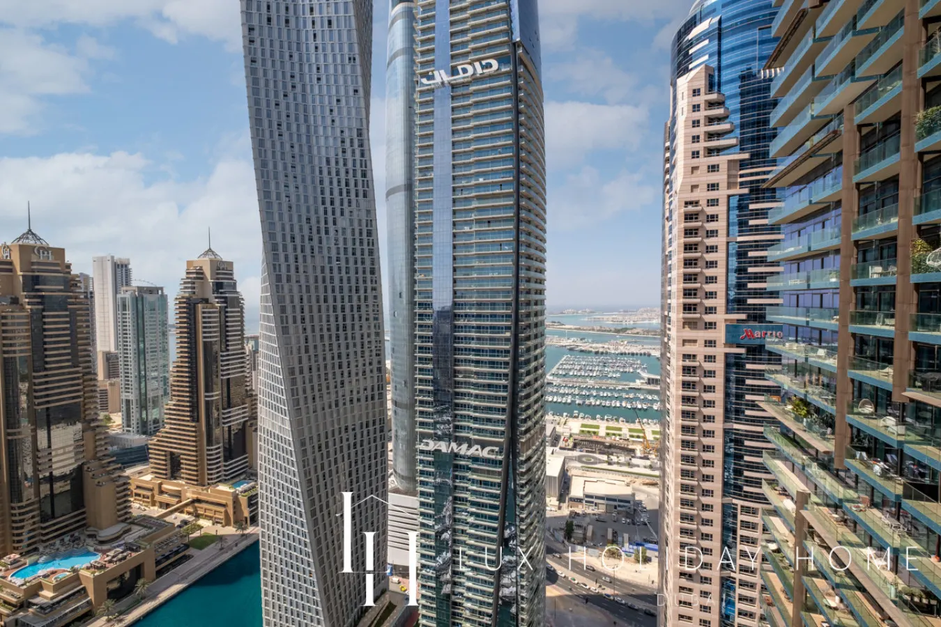 LUX The Marina Gate Sea View Suite 12