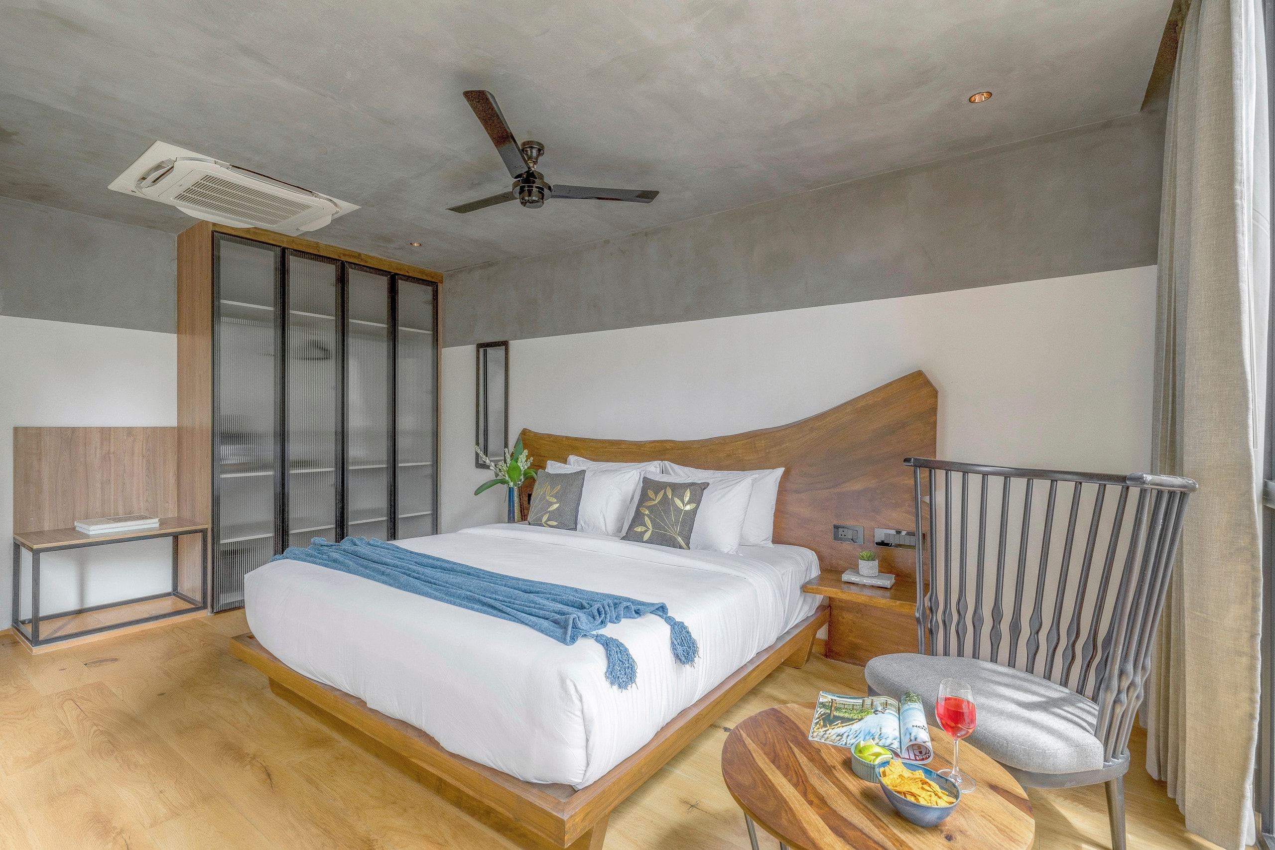 Lindsay Manor | VaNa | Private Pool | 1 KM Beach — photo 4