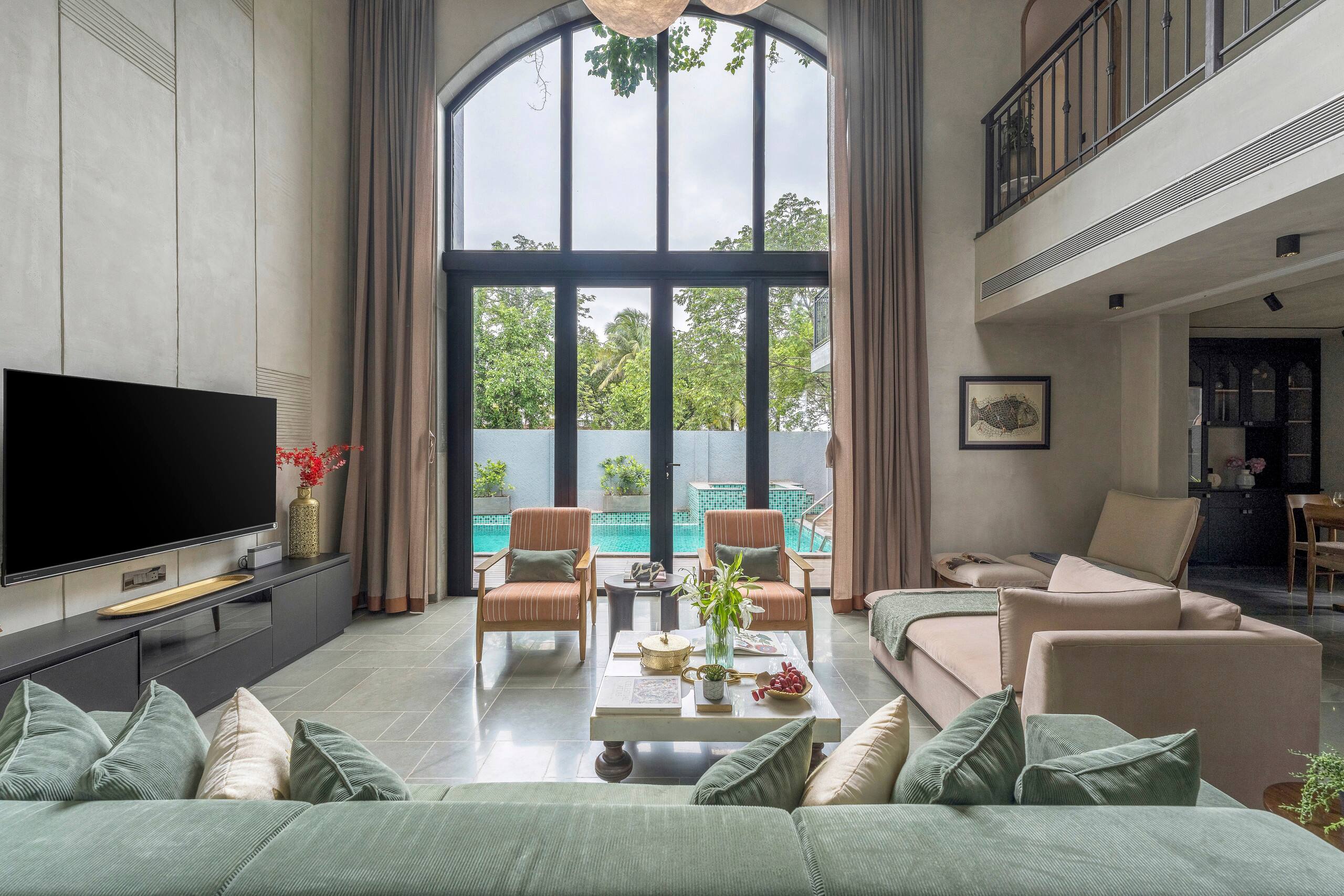 Lindsay Manor | VaNa | Private Pool | 1 KM Beach 9