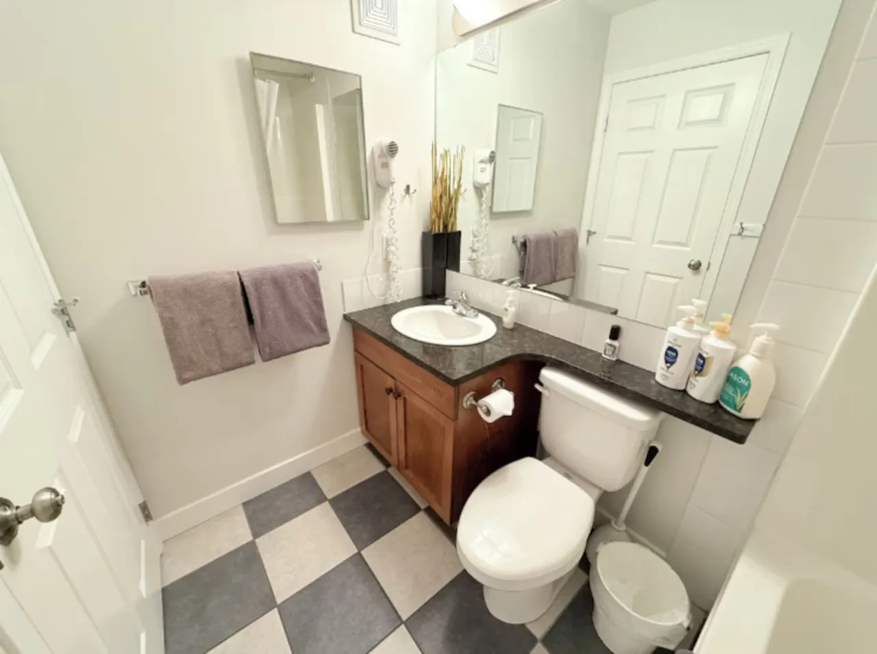 Premium 2-Bedroom Townhouse+ Mountain Views 16