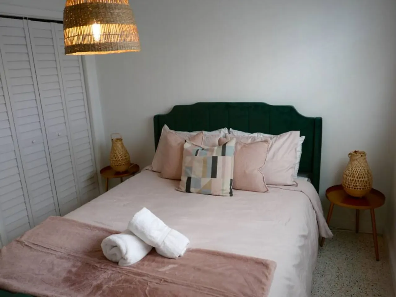 2BR Near Brickell - Free Parking - King Bed 9