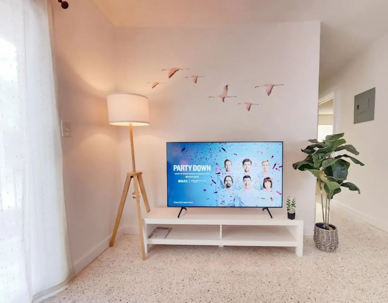 2BR Near Brickell - Free Parking - King Bed 3