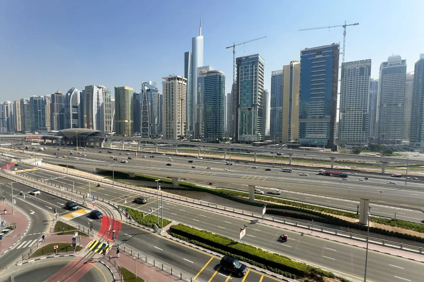 Dubai Marina - Cozy 2BHK Apartment 15
