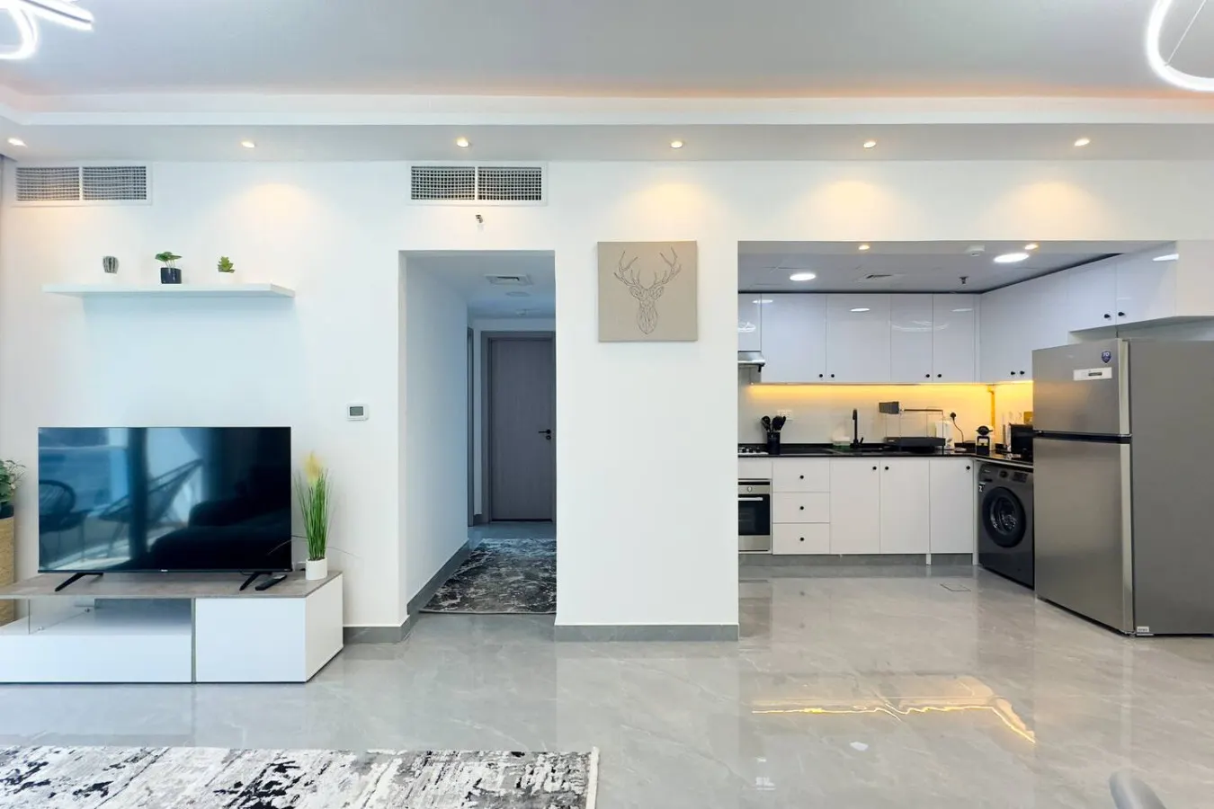 Dubai Marina - Cozy 2BHK Apartment 3