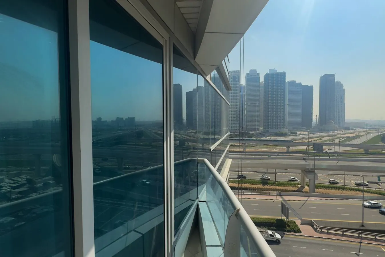 Dubai Marina - Cozy 2BHK Apartment 6
