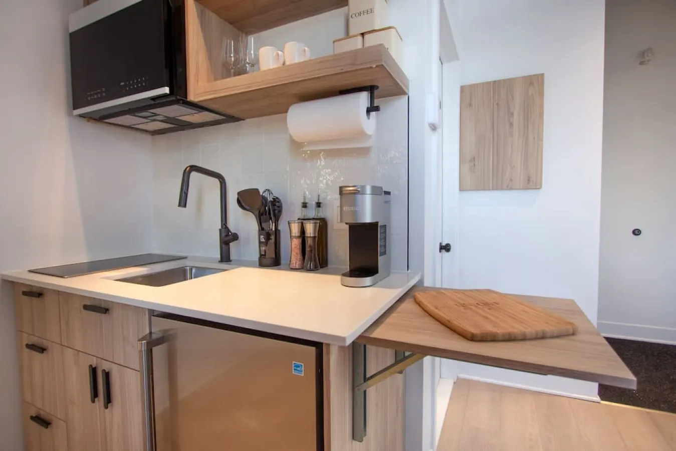 Studio10/Plateau/St-Denis/Terraces/SelfCheck-In/AC 20