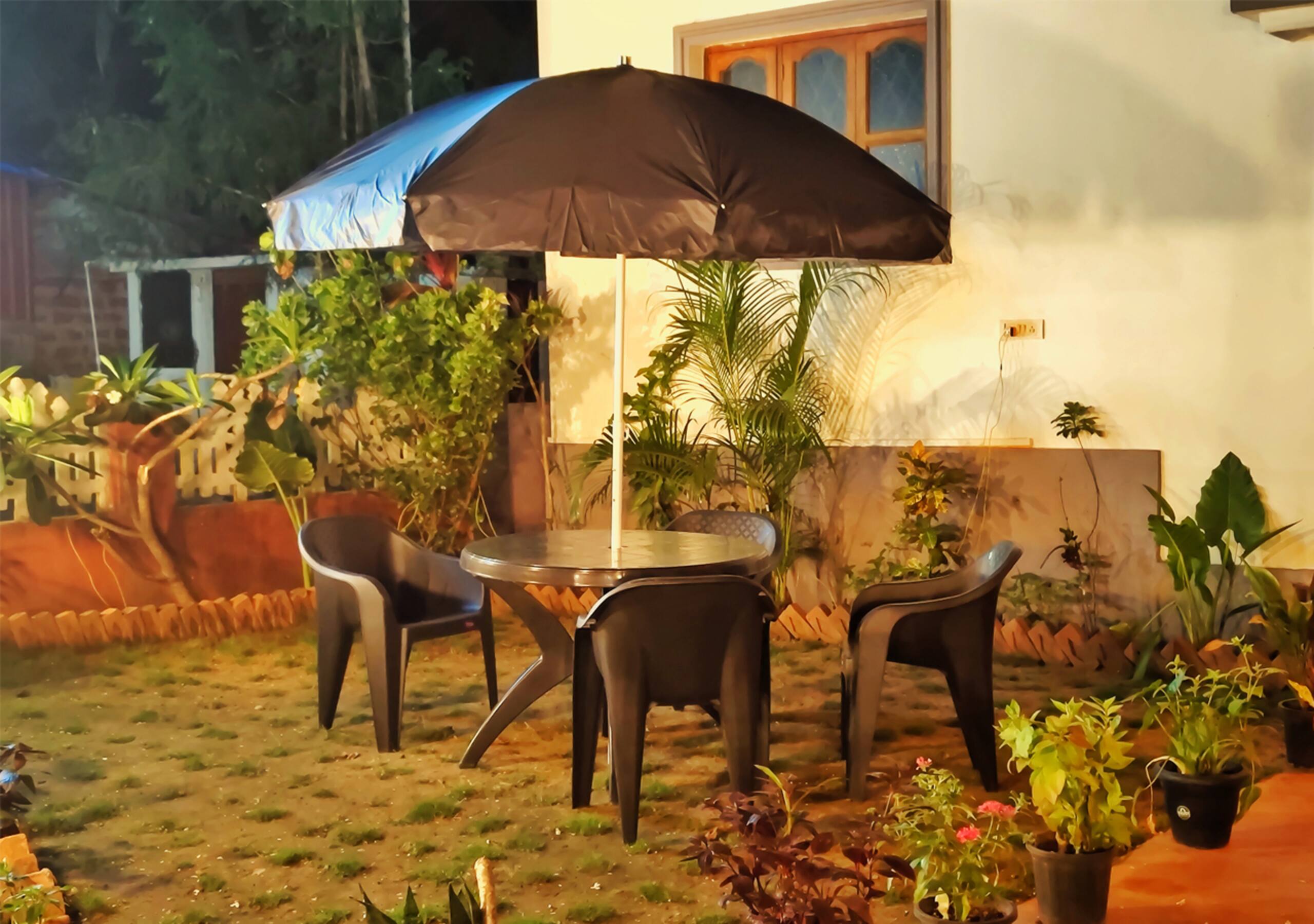 Spacious Private 2BHK Goan home + Garden Nr Beach 24