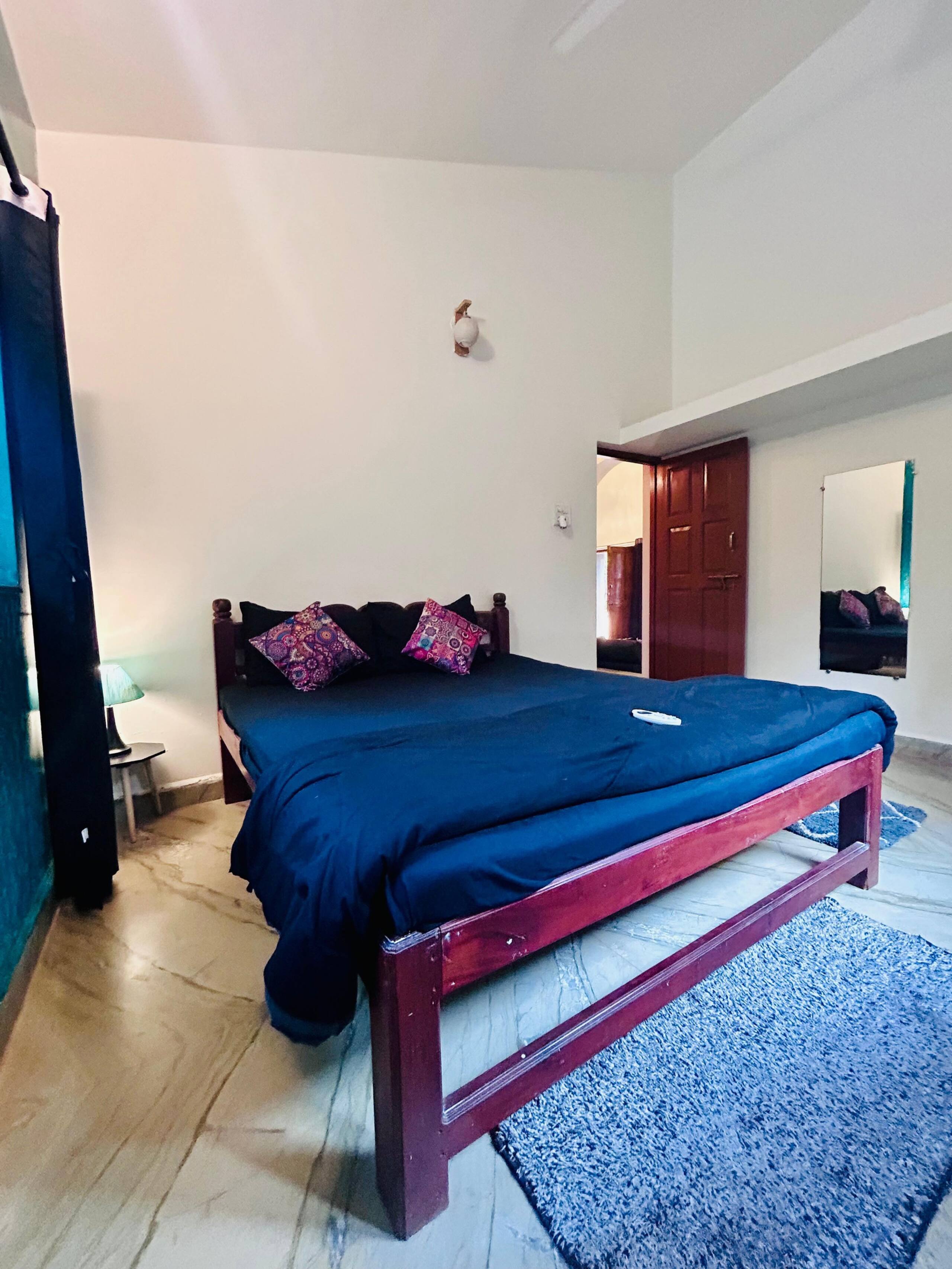Spacious Private 2BHK Goan home + Garden Nr Beach 22