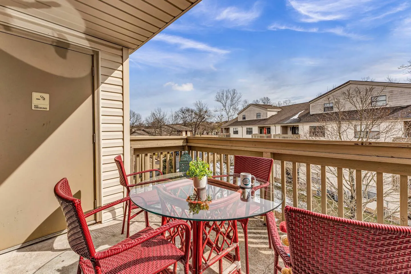 Indoor Pool/Hot tub, Pickleball, Golf and Lake! - Apartment 7