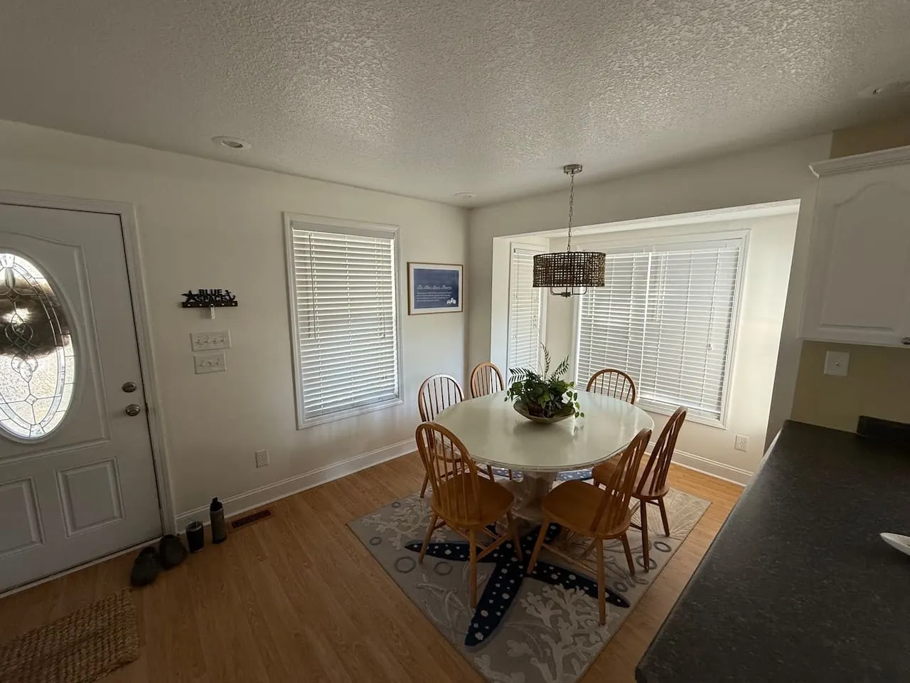 Short Walk to Beach Cozy Stay in Ocean Lakes 12