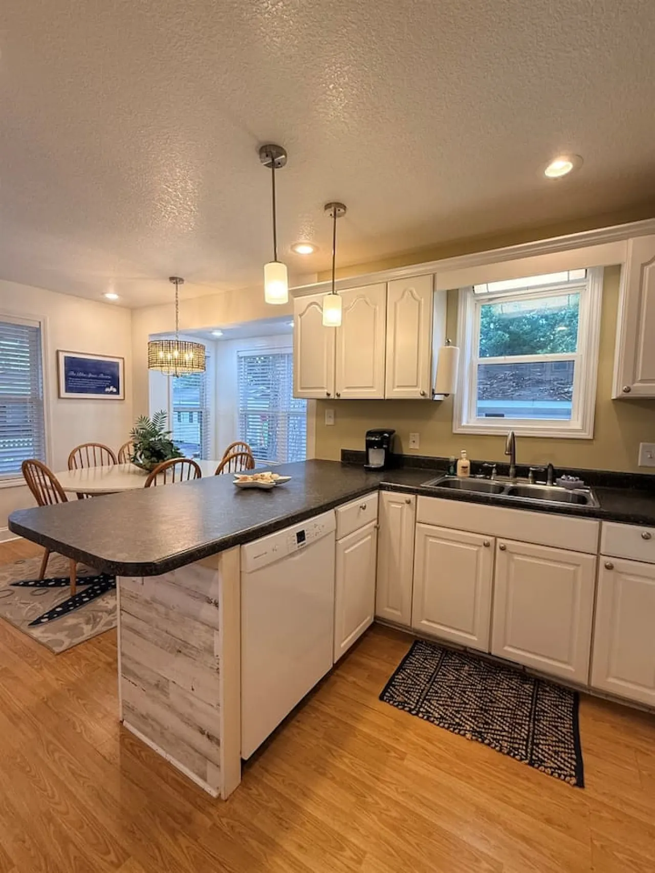 Short Walk to Beach | Cozy Stay in Ocean Lakes — photo 4