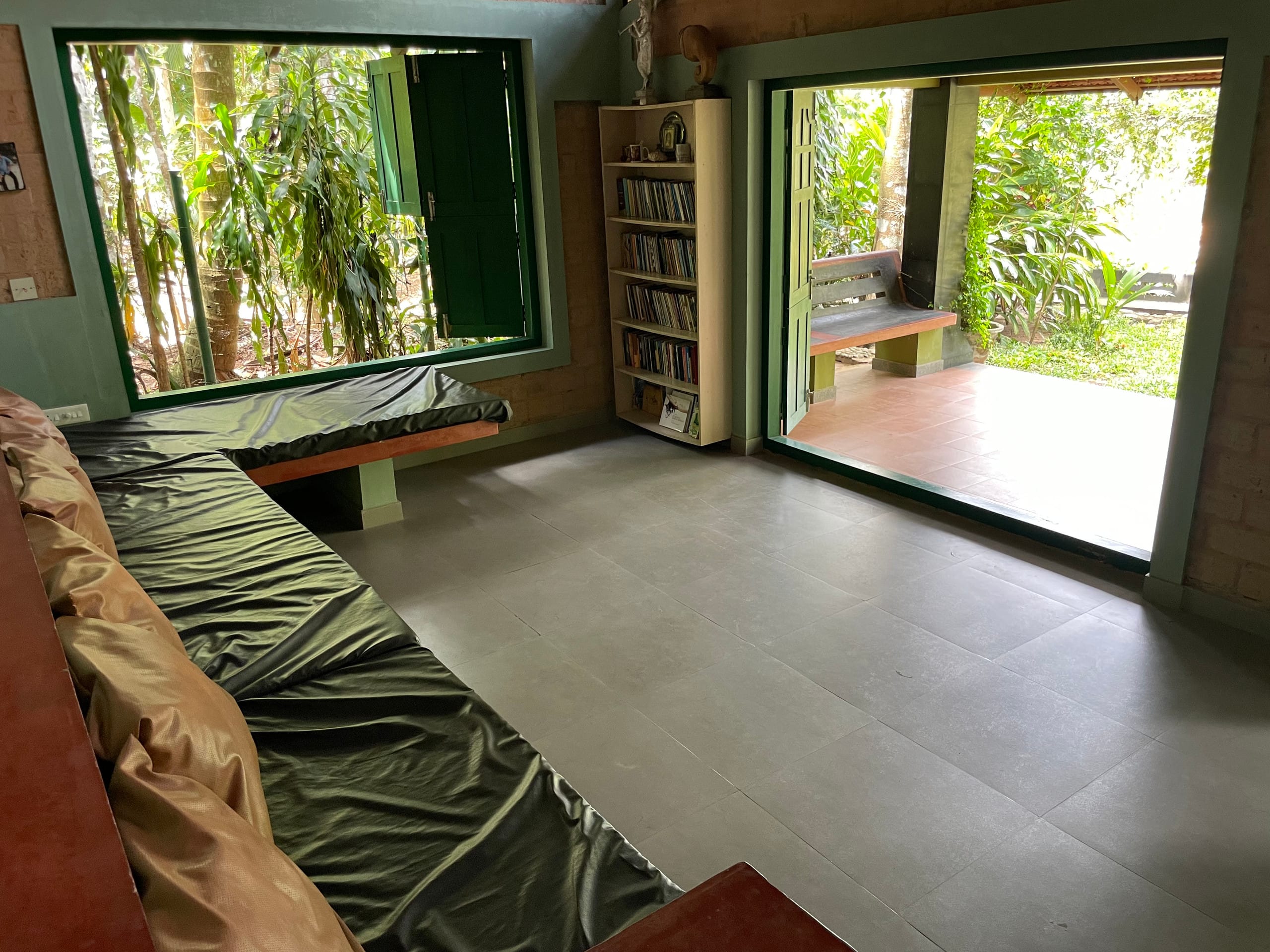 'Ritu'- Riverside Retreat 10