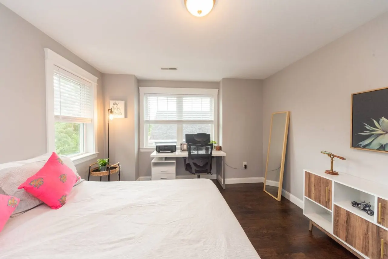 Ultra-Luxurious Home near Boston (Pet-Friendly) 19